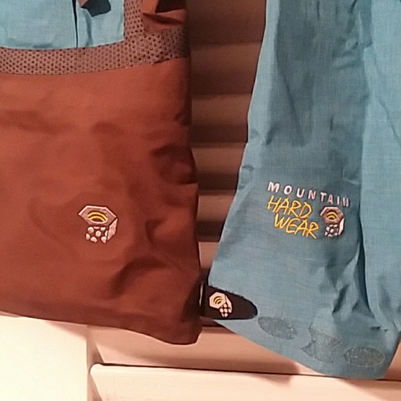 Mountain Hardwear Jacket - Picture 2 of 8